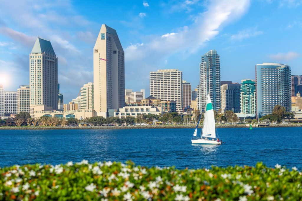 Cruise around San Diego Bay